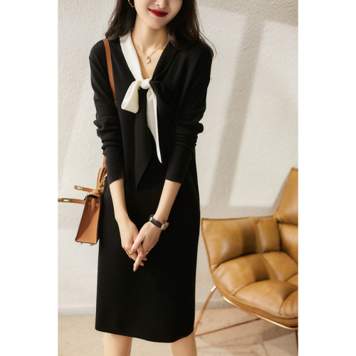 Xiaohan Pavilion black and white tone elegant contrast color lace up all wool knitted Jumpsuit small black skirt