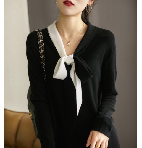 Xiaohan Pavilion black and white tone elegant contrast color lace up all wool knitted Jumpsuit small black skirt