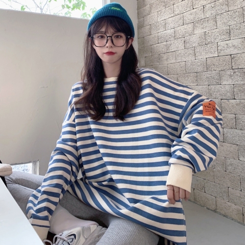 Real shot Korean version of medium and long style versatile loose stripe sleeve printed medium and long style sweater in fashion