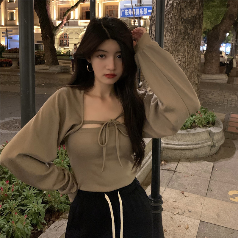 Real shooting real price small suspender cardigan two-piece set of bandage jacket folding thin temperament T-shirt