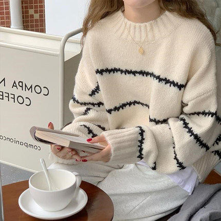 Striped sweater women's 2021 Autumn New Retro loose lazy top contrast color round neck long sleeve sweater fashion
