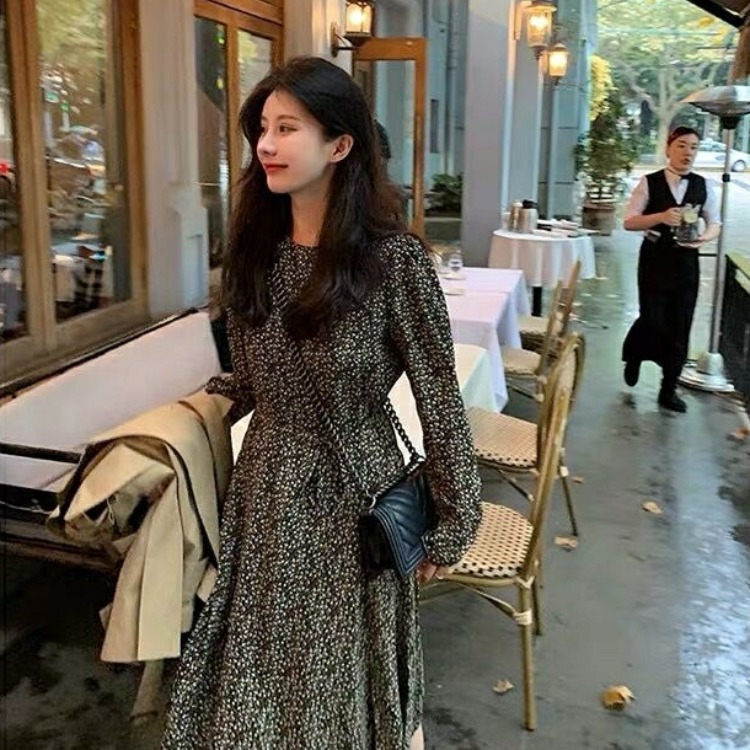 French Retro Black Floral dress for women in autumn and winter