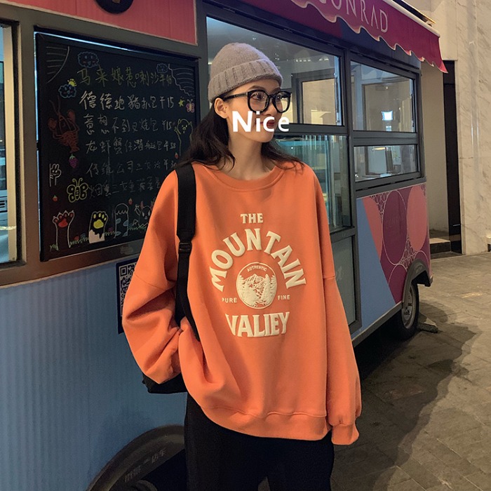 Official figure new winter round neck casual versatile letter concave convex printing large size sweater new thin style