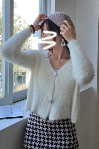 Real shot imitation mink wool cardigan jacket gentle soft waxy solid color small short sweater female sweater