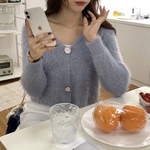 Real shot small man cardigan sweater female Korean solid color super gentle soft waxy double button sweater coat
