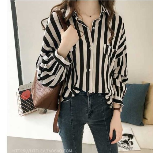 Early autumn women's new  Hong Kong Style loose large BF Stripe Shirt women's long sleeve top thin coat