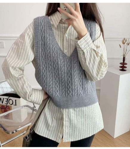  spring and Autumn New Korean versatile short knitted sweater women's Retro slim double V-neck sleeveless vest