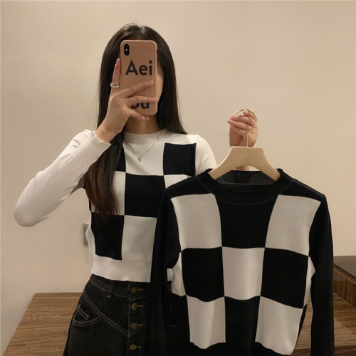 Real price chic temperament top chessboard Plaid long sleeve short sweater sweater women's bottom shirt