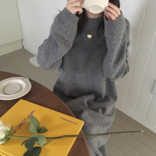 Lazy temperament solid color loose round neck long simple wool dress