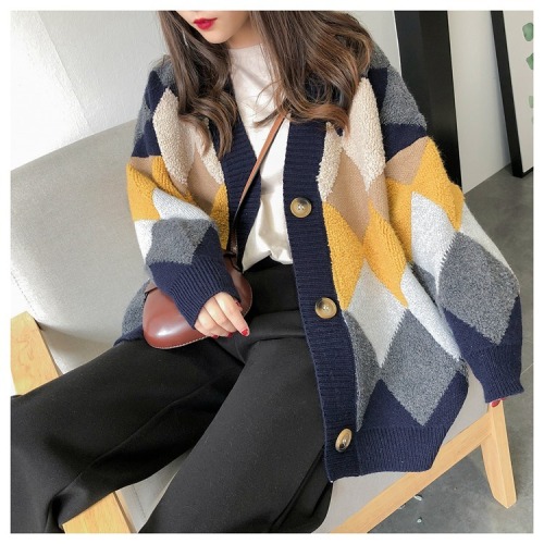 Early autumn net Red Fairy sweater coat women's loose Korean version lazy style knitted cardigan thick