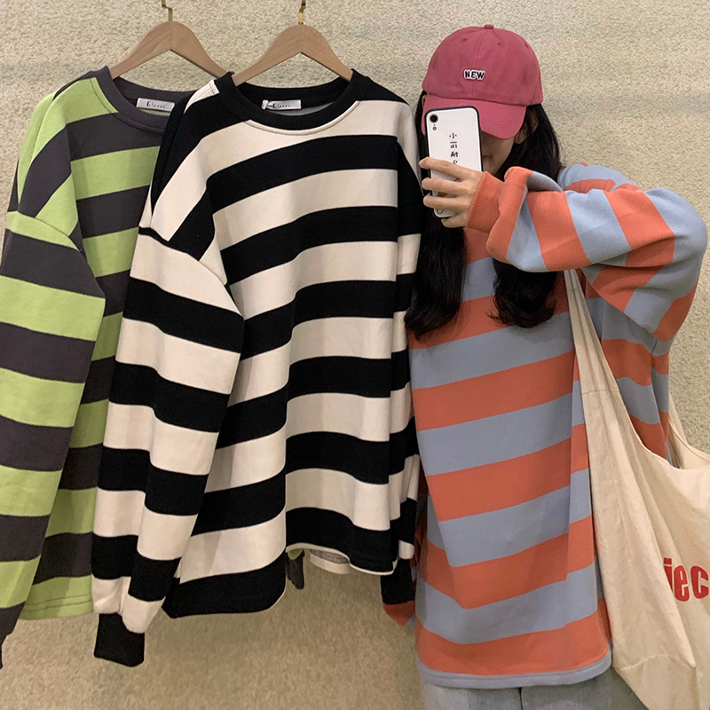 Real shot pearl ground with spiral stripe sweater women's autumn and winter Korean new loose Pullover Top