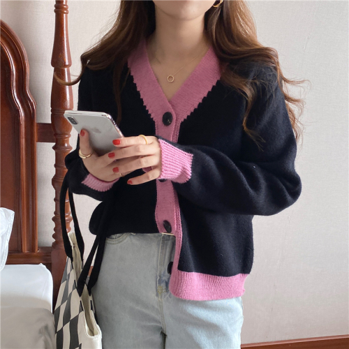 Actual price: autumn and winter 2021 splicing contrast cardigan loose coat knitted sweater