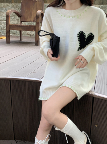 Real price, real shooting, three standard, flush outer seam, thread striking, love sweater design, loose outer coat in autumn and winter
