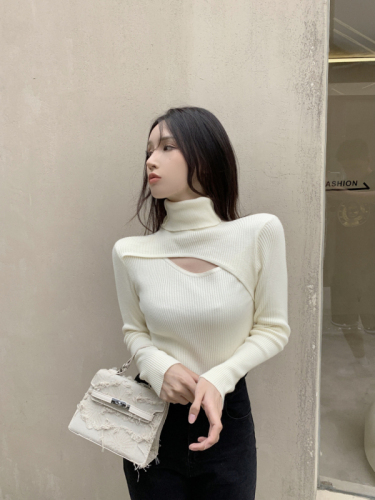 Real price winter slim double drawstring tie round neck hollowed out sweater design feeling bottomed top