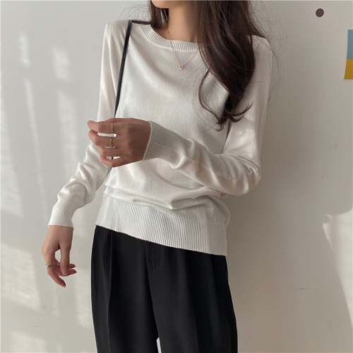 Real price ~ Korean autumn and winter elastic simple bottoming thin round neck long sleeve knitted sweater