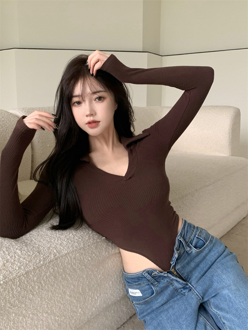 Real price one-piece knitted T-shirt for women in autumn and winter white Tight Sexy deep neck Spice Girl bottoms