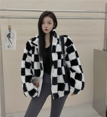 Actual shooting autumn and winter thickened lattice lamb wool coat women's versatile loose lazy wind zipper cardigan coat