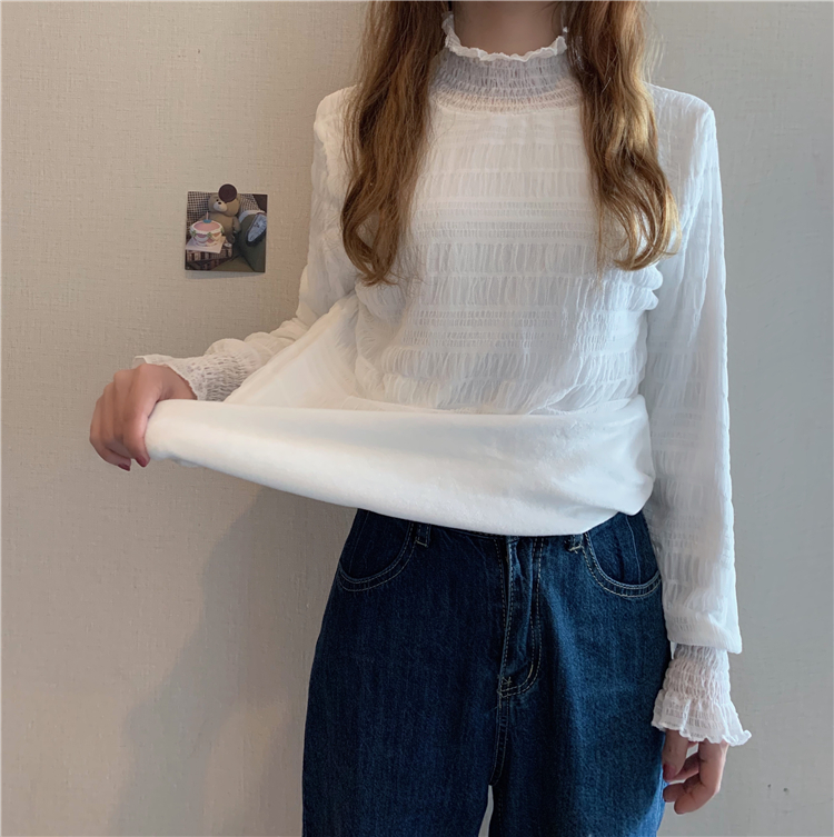 Real price and real shooting, versatile autumn and winter with velvet lace backing, with long sleeve hollow out gentle foreign style top inside