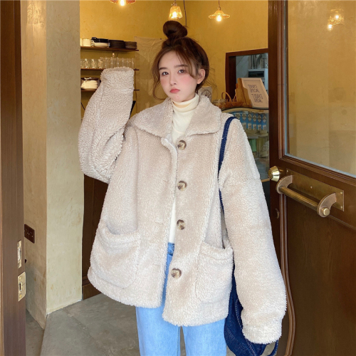Imitation cashmere coat women's short autumn and winter 2021 new loose Plush thickened women's
