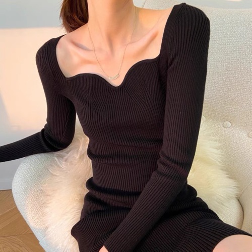 Knitted dress women's autumn and winter 2021 new style inside with temperament medium long over knee slim sweater bottom skirt