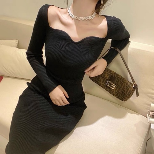 Knitted dress women's autumn and winter 2021 new style inside with temperament medium long over knee slim sweater bottom skirt
