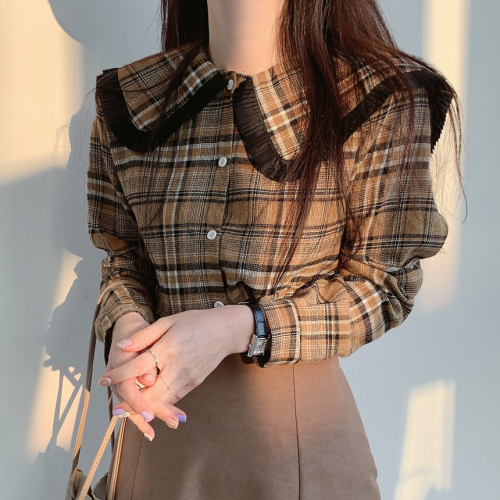 Real shot real price Korean version retro versatile reduced age fungus edge doll collar British style matte shirt female