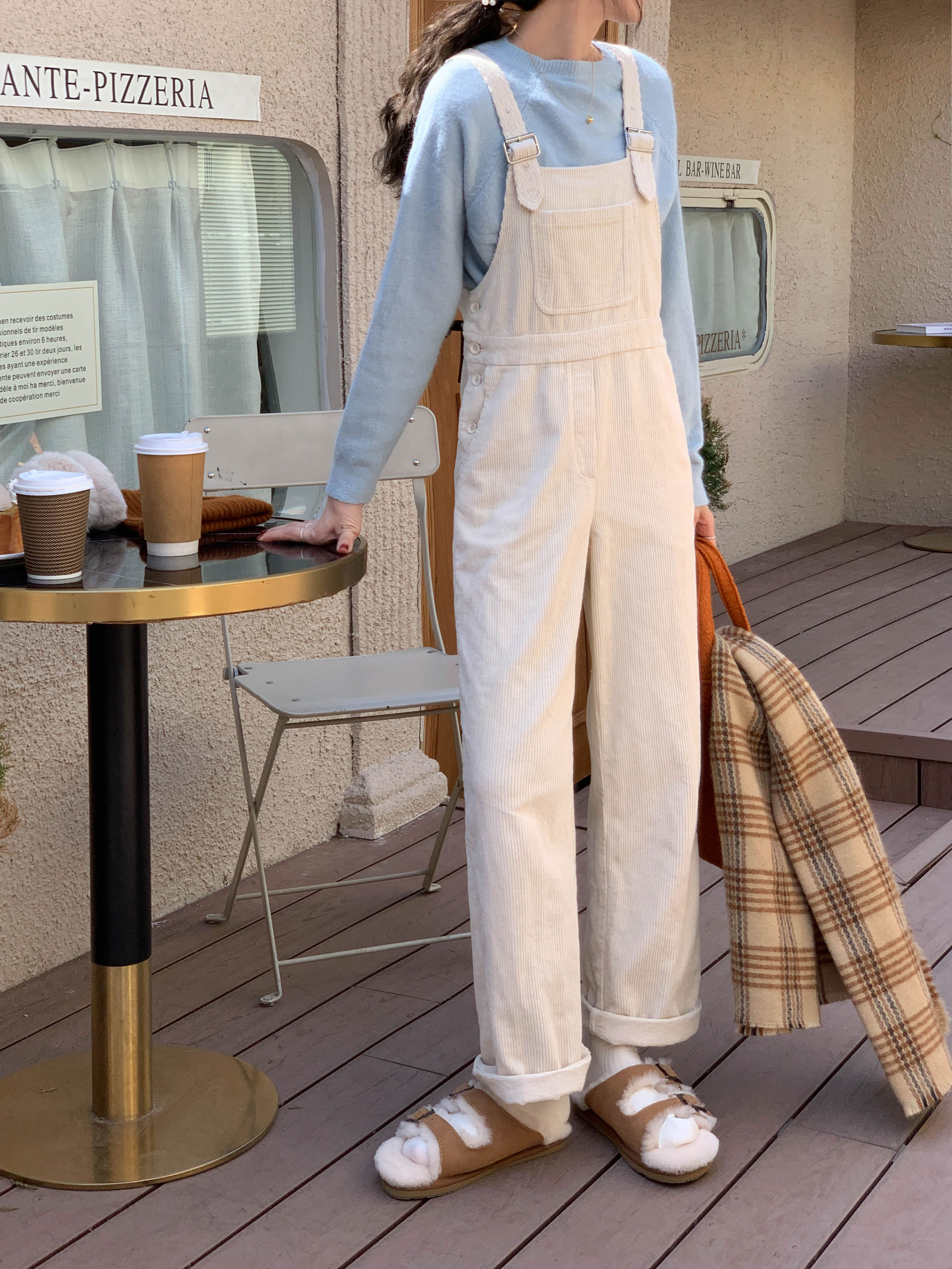 Real shooting fashion corduroy suspenders women's autumn and winter New Retro age reducing loose and thin leisure wide leg pants