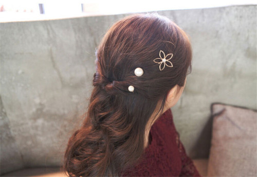 Cute Five-leaf Blossom Hair Clip Three-piece Set Korean Hair Card One-word Side Clip and Liu Hai Clip