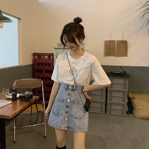 Real price - Korean version of INS high waist color button half-length skirt