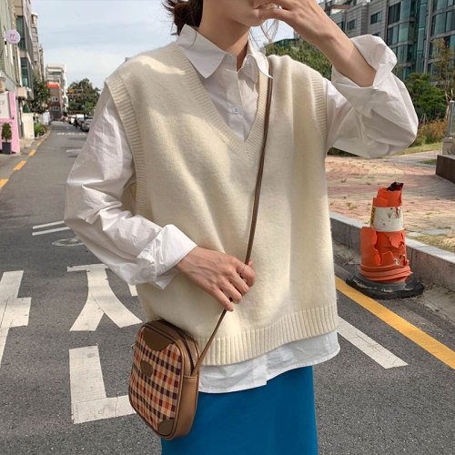 Korean ins V-neck waistcoat loose knitted sweater waistcoat 19 autumn and winter students
