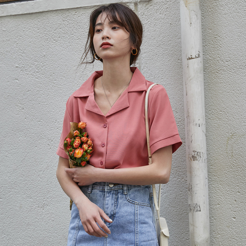 New style women's Korean loose temperament Short Sleeve Chiffon shirt women's solid top