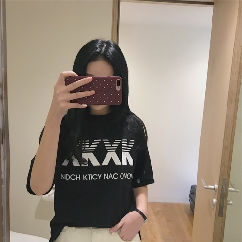 Short-sleeved T-shirt Women's New Spring Garment 2019 Korean Version Retro-classic Round-collar Fashion Bottom Shirt Top and T-shirt