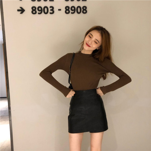 Real price return! Slender knitted sweater with long sleeves