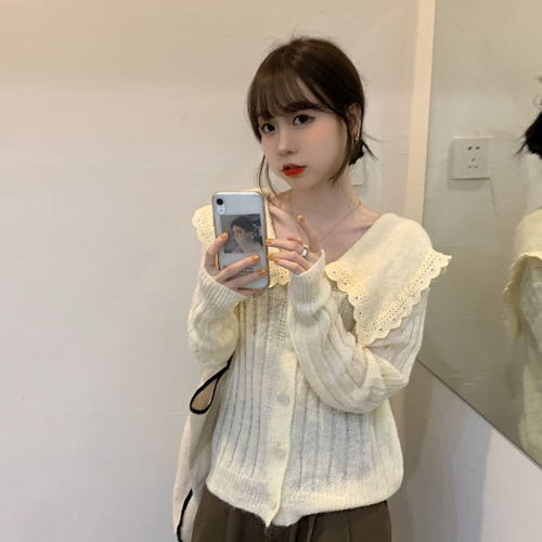 Early autumn pure color doll lapel is thin and age reducing knitted Mohair single breasted blouse for women