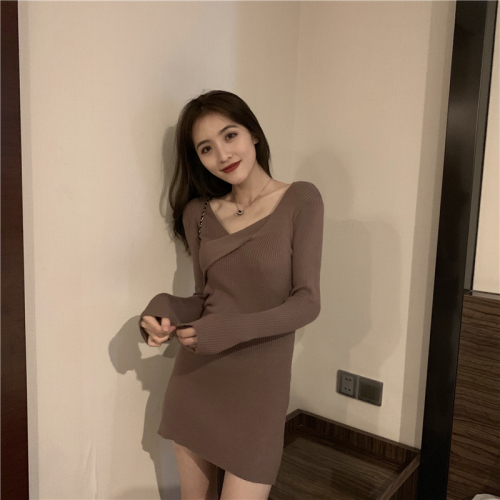 Real photo, real price, autumn and winter new women's dress, temperament, slim and slim, buttock wrapped knitted dress