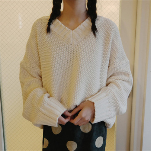 Retro Chic Wind V-neck Thick Knitted Girl with Loose Sweater and Long Sleeve Knitted Girl's Autumn Top