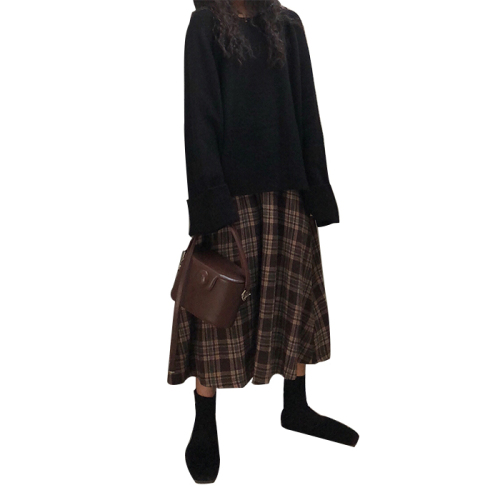 Real-price winter-Korean Brown checked half-length skirt and umbrella skirt