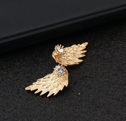European and American foreign trade retro stereo angel wing ear nail earring feather drilling alloy piercing ear nail