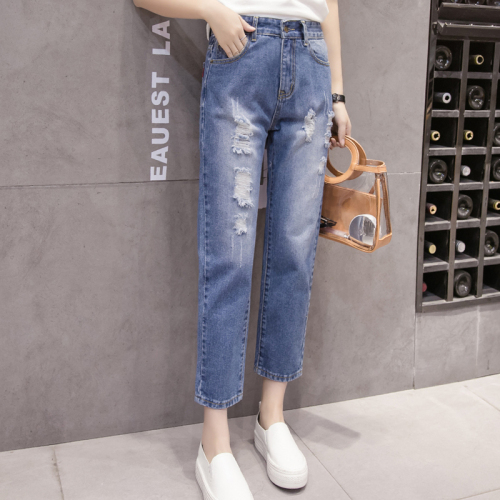 Hole-in-the-Hole Jeans Female Summer 2018 New Korean version of Hallen Pants Loose straight barrel high waist beggar small feet nine-minute pants