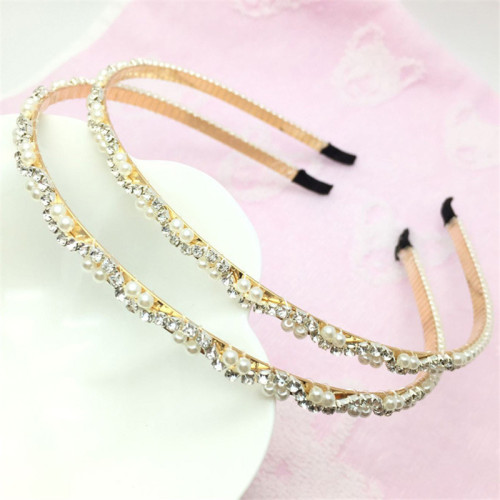 Real shot of new Korean diamond headband small fragrance pearl hairband Yiwu headdress