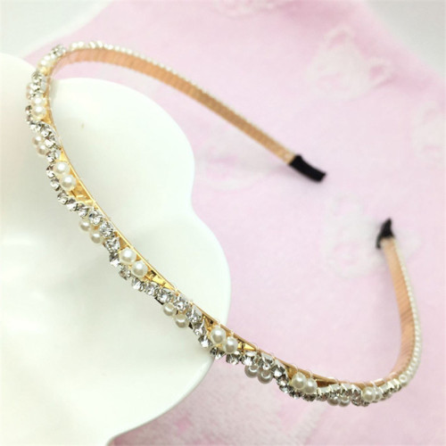 Real shot of new Korean diamond headband small fragrance pearl hairband Yiwu headdress
