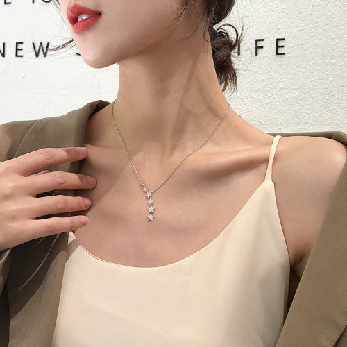 Korean version of simple temperament clavicle chain niche Design Pendant Valentine's Day gift