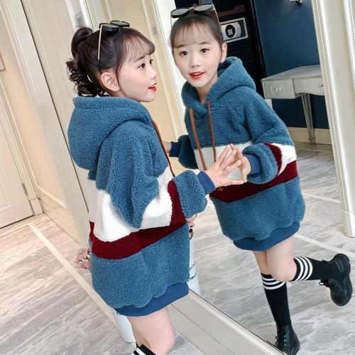 Girls' Plush sweater 2020 new autumn and winter children's foreign style thickened coat children's wear autumn girls' sweater