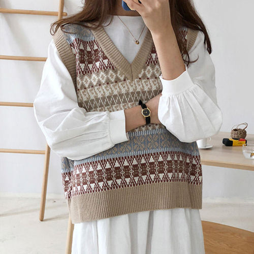 Fall 2020 new Korean version of versatile short loose sweater vest women's ins super fire Pullover V-neck vest