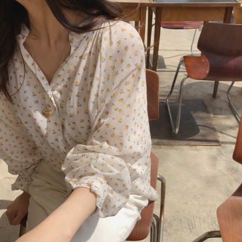 Korean soft and comfortable wrinkled cute flower pattern shirt