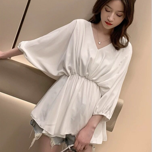 Belly covering, foreign air, chiffon shirt, women's 2020 summer new fashion loose baby blouse, meat covering and waist closing top