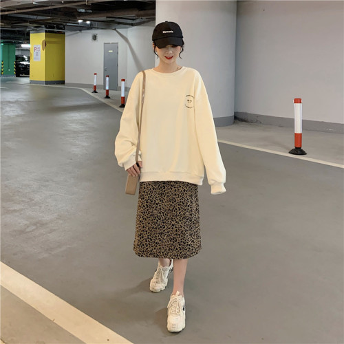 New versatile Hong Kong style printing loose BF Harajuku ultra fire CEC Plush sweater women fashion ins