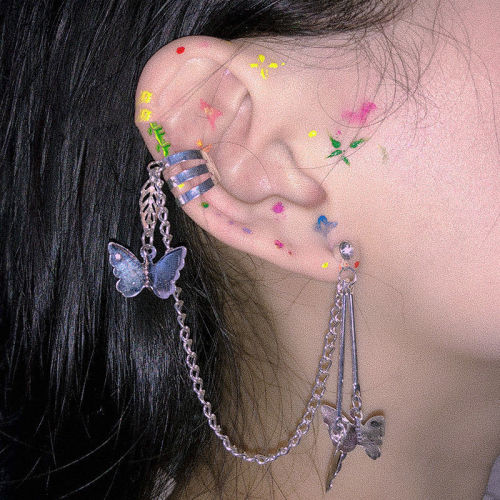 Retro ins wind butterfly Tassel Earrings earrings earrings without ear holes female students Korean version simple super Fairy