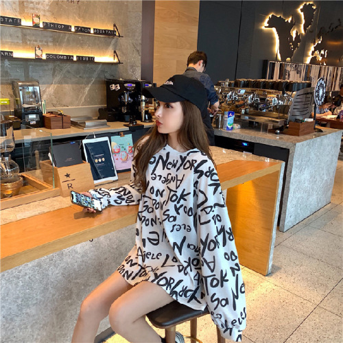 Official website Korean large lazy medium length loose long sleeve T-shirt 2020 new women's spring and autumn thin top