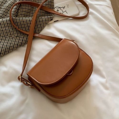 New texture small bag women's bag 2019 new fashion cross saddle bag women's Retro versatile ins shoulder bag